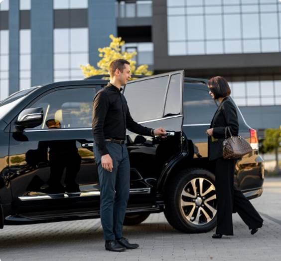 Professional car service by Sawari
